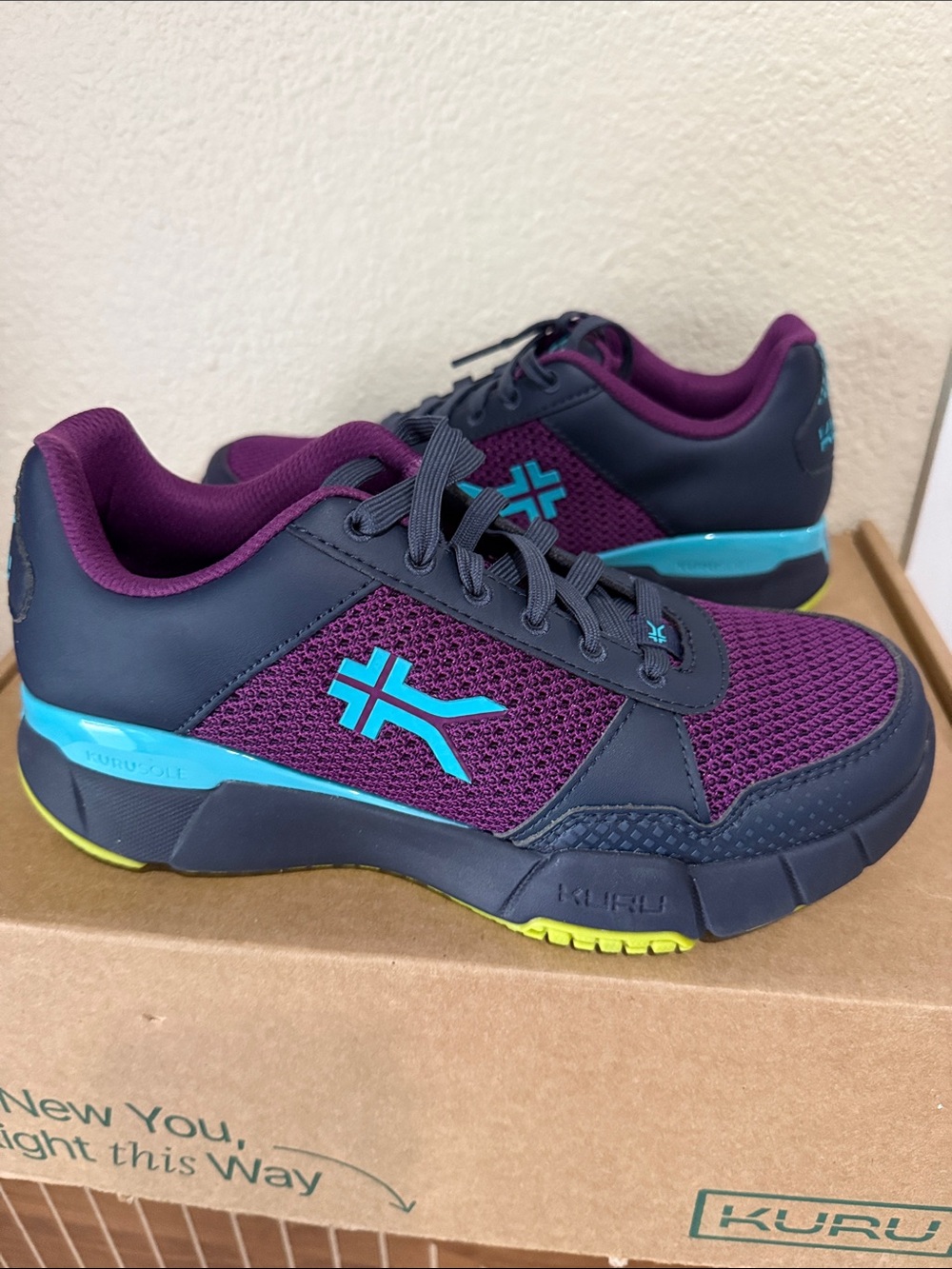 KURU Size 7.5 Women’s Quantum 2.0 Sneakers Grape Midnight Blue New In Box